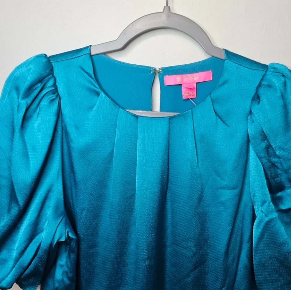 ​NWT Lilly Pulitzer Blakelynn Blue Rhapsody Puff Sleeve Blouse Peplum Top 2